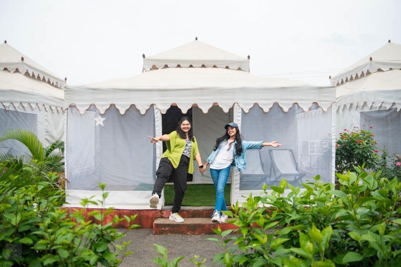 Unity Holiday Tent City Kevadia Buitenkant foto